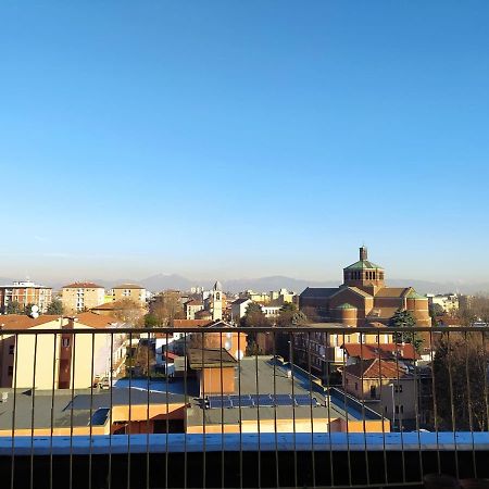La Terrazza Su Monza Casa Vacanze Exterior foto