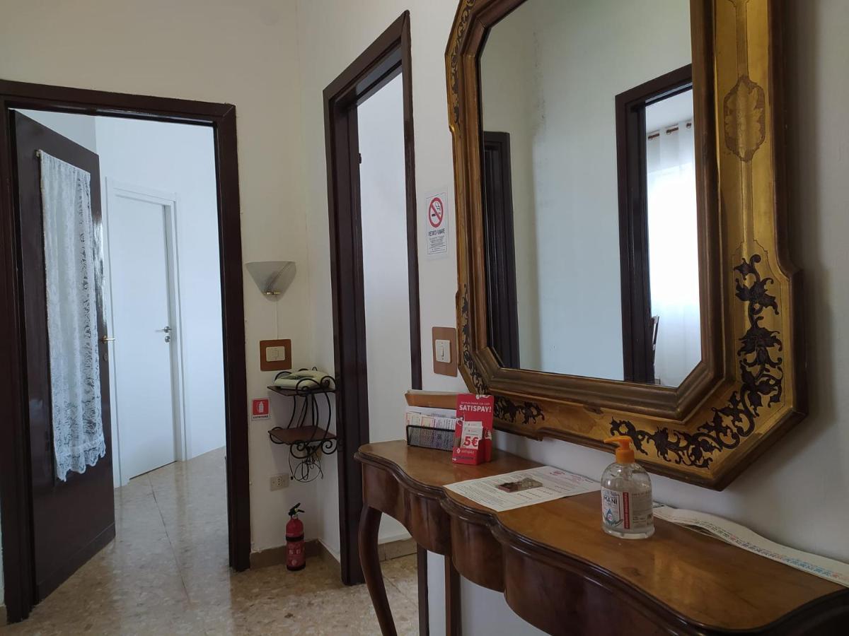 La Terrazza Su Monza Casa Vacanze Exterior foto